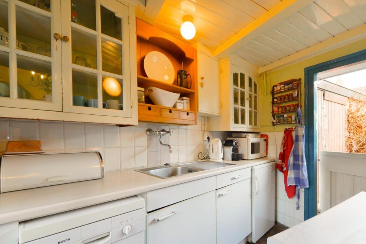 Rustic Retreat: Fireplace, Bbq, + Forest Access เบิร์กฮามสเตเดอ ภายนอก รูปภาพ